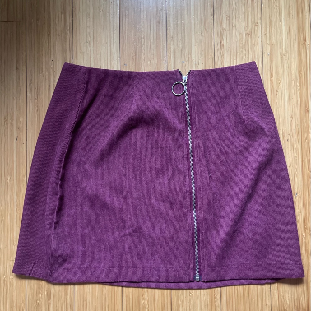 Skirt wine size large